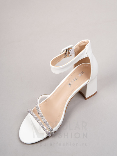 Босоножки MISS MILLER