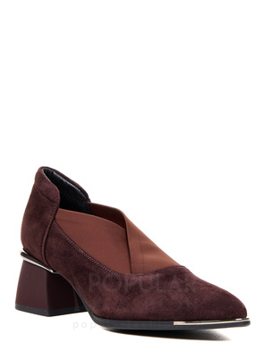 коричневый